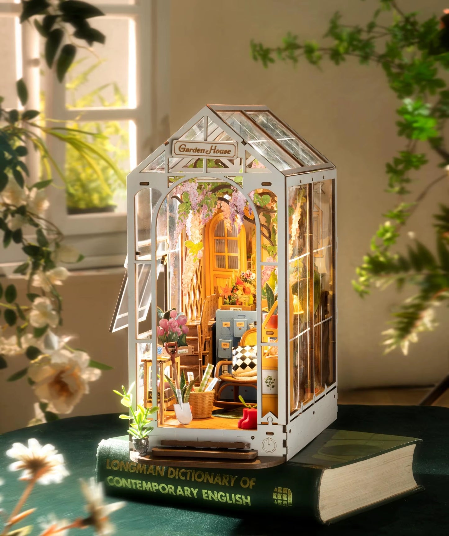 Robotime Rolife Original Garden House Kit Book Shelf Insert Easy Assemble Toys Gifts for Kids Girls Home Decoration Book Nook